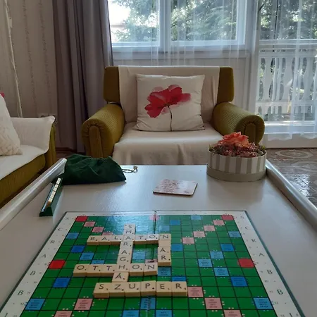 Apartment Smaragd-haz Kaptalanfuered