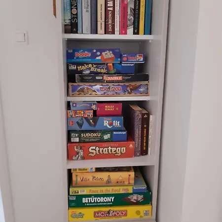Smaragd-haz Kaptalanfuered Apartment *